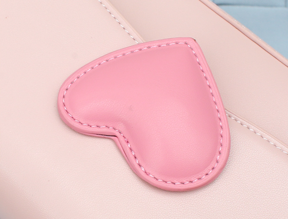rts: Vegan Leather Heart Clutch