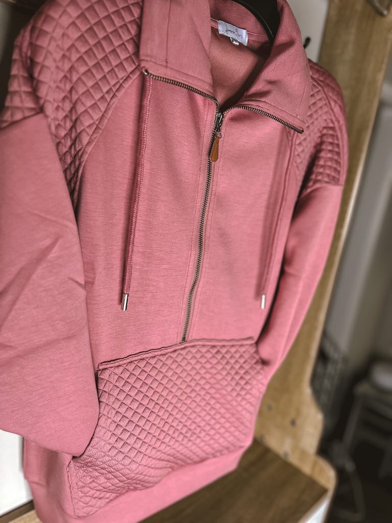 PREORDER: FOREVER3AM BRANDED QUINN QUILTED HALF ZIP PULLOVERS 10.7.24