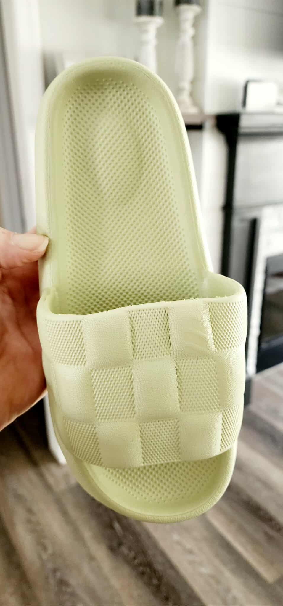 RTS: EVA Cloud Checker Slides