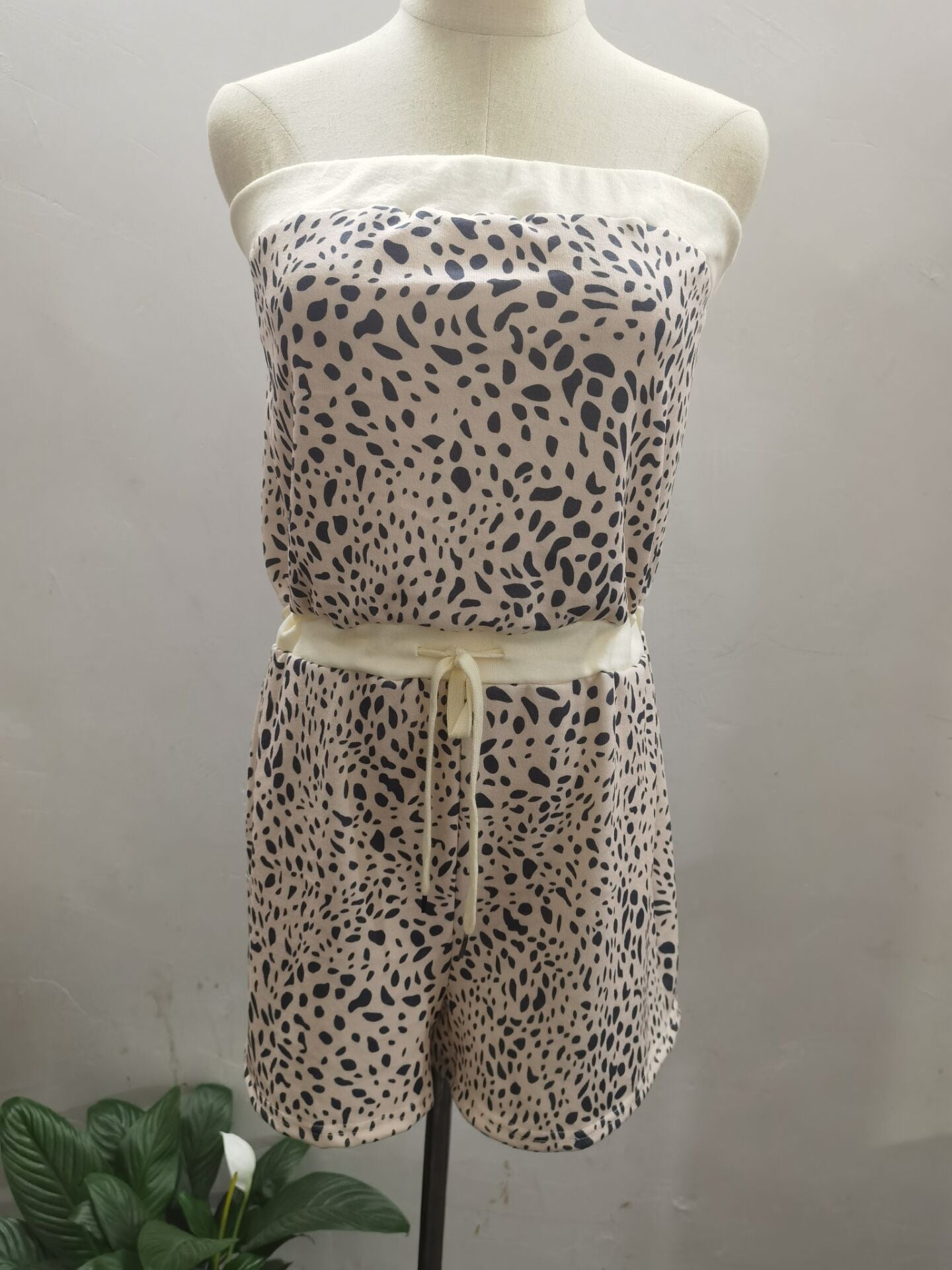 RTS: The Holly Strapless Leopard Romper