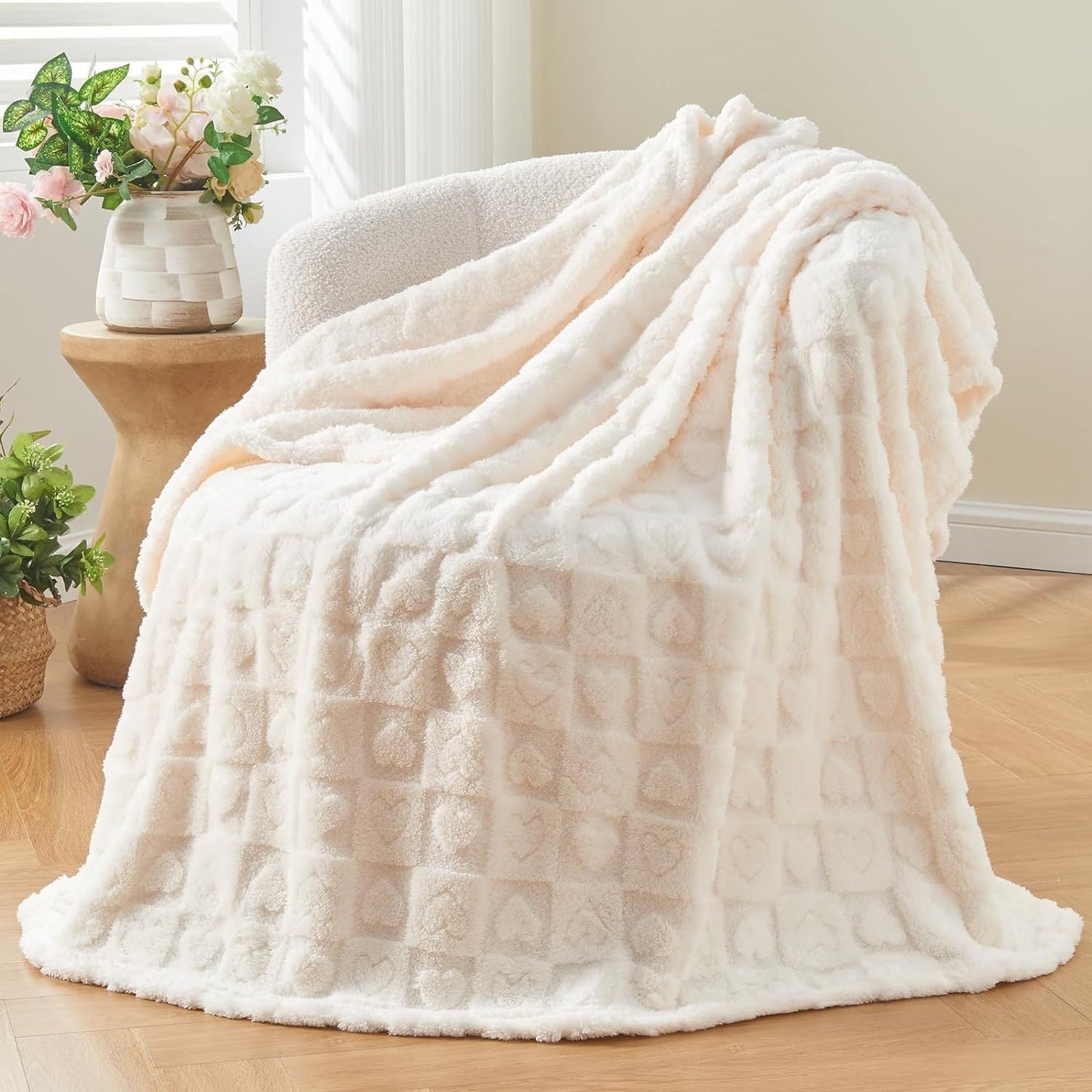 PREORDER: Plush Checker & Heart Blanket 12.16.24