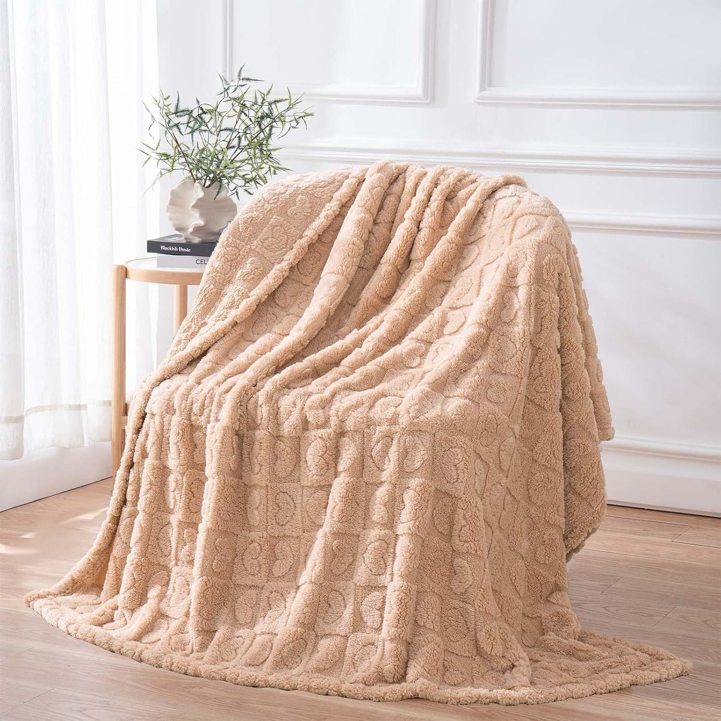 PREORDER: Plush Checker & Heart Blanket 12.16.24