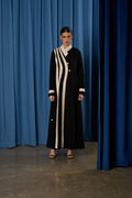 04-Black-Cream-Stripe-Trim